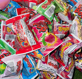 MAJUU CONNECT Ring Lollipops with assorted fruity flavors, ideal for gifting.