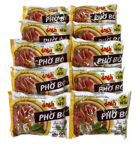MAMA Instant Chand Noodle Soup beef packaging signaling quick, satisfying meals.