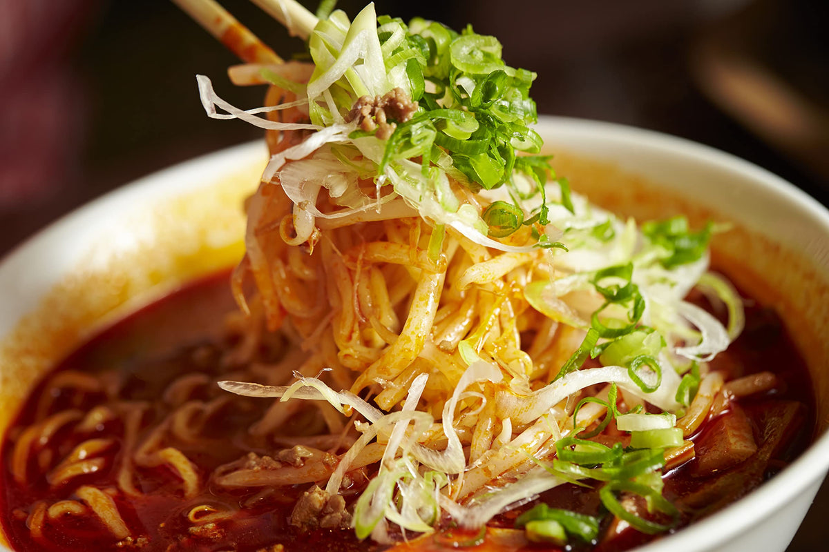MAMA ramen ready-to-serve bowl showcasing convenient meal in minutes