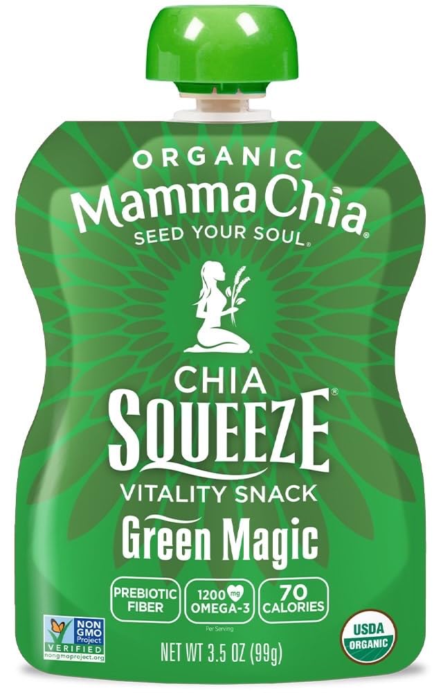 Mamma Chia Squeeze Strawberry bottle, creamy fruit notes for active snacking.