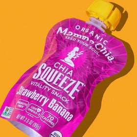 Mammachia Chia Squeeze serving idea with spoon demonstrates easy, mess-free snacking.