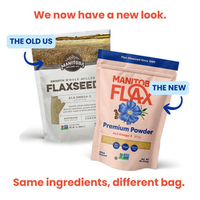 Manitoba Flax powder scoop beside smoothie bowl for easy daily use.