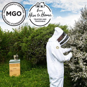 Rich amber hue of Manuka Doctor honey signals full-bodied flavor