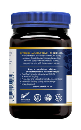Serving honey at breakfast provides a natural energy boost.