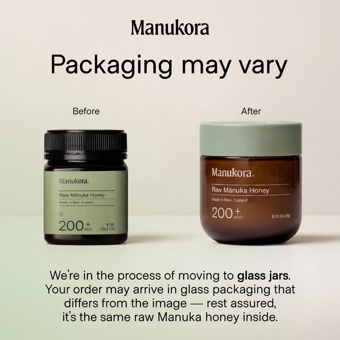 Manukora Manuka honey being poured; smooth pour enhances tea or yogurt.