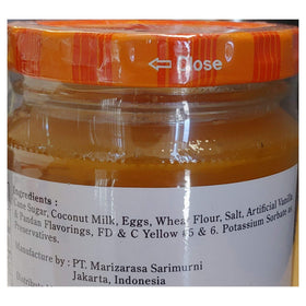 Mariza Srikaya Jam Original in action on pastries, ideal for bakery uses.