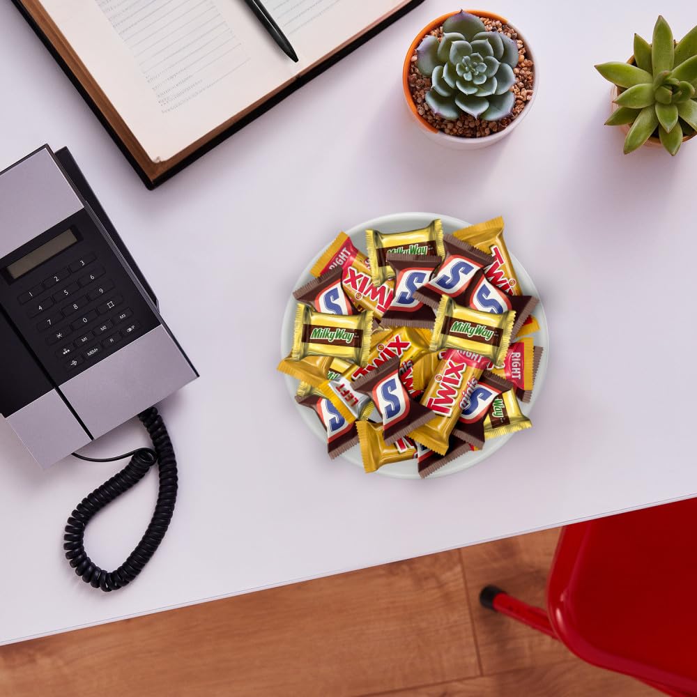 Mars 3 Musketeers Minis bulk bag for versatile mini treats
