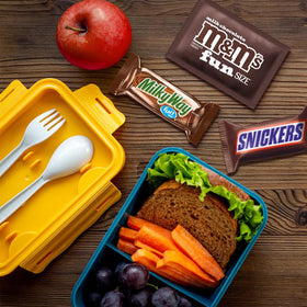 Mars party-ready candy bag ideal for piñatas and games.