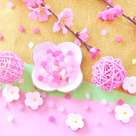 Colorful gift-ready arrangement from MARUTA Konpeito Hanatsume.