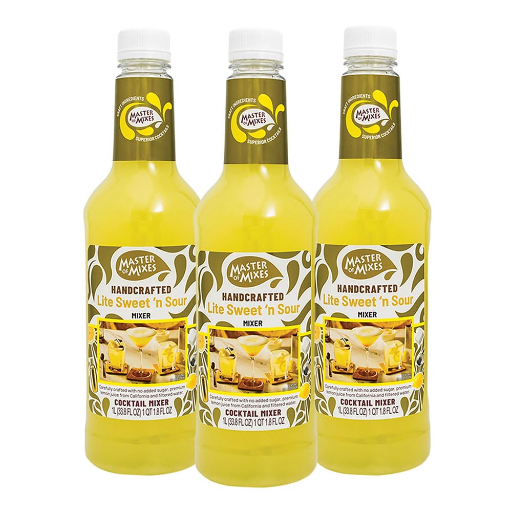 Master of Mixes Sweet N' Sour Lite pour image showing a ready-to-use mixer for vibrant cocktails