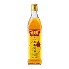 Master Scallion & Ginger Cooking Wine bottle front shows premium ingredients for authentic flavor.