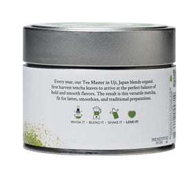 Matcha Kari barista-grade matcha powder close-up, premium ceremonial texture for lattes.