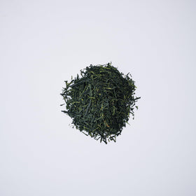 Loose leaf tea pack from Matcha Konomi preserves aroma.
