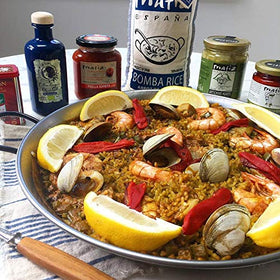 Matiz Bomba rice non-GMO badge on packaging highlights natural sourcing