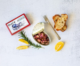 Matiz Pulpo olive oil drizzle highlights flavor and aroma
