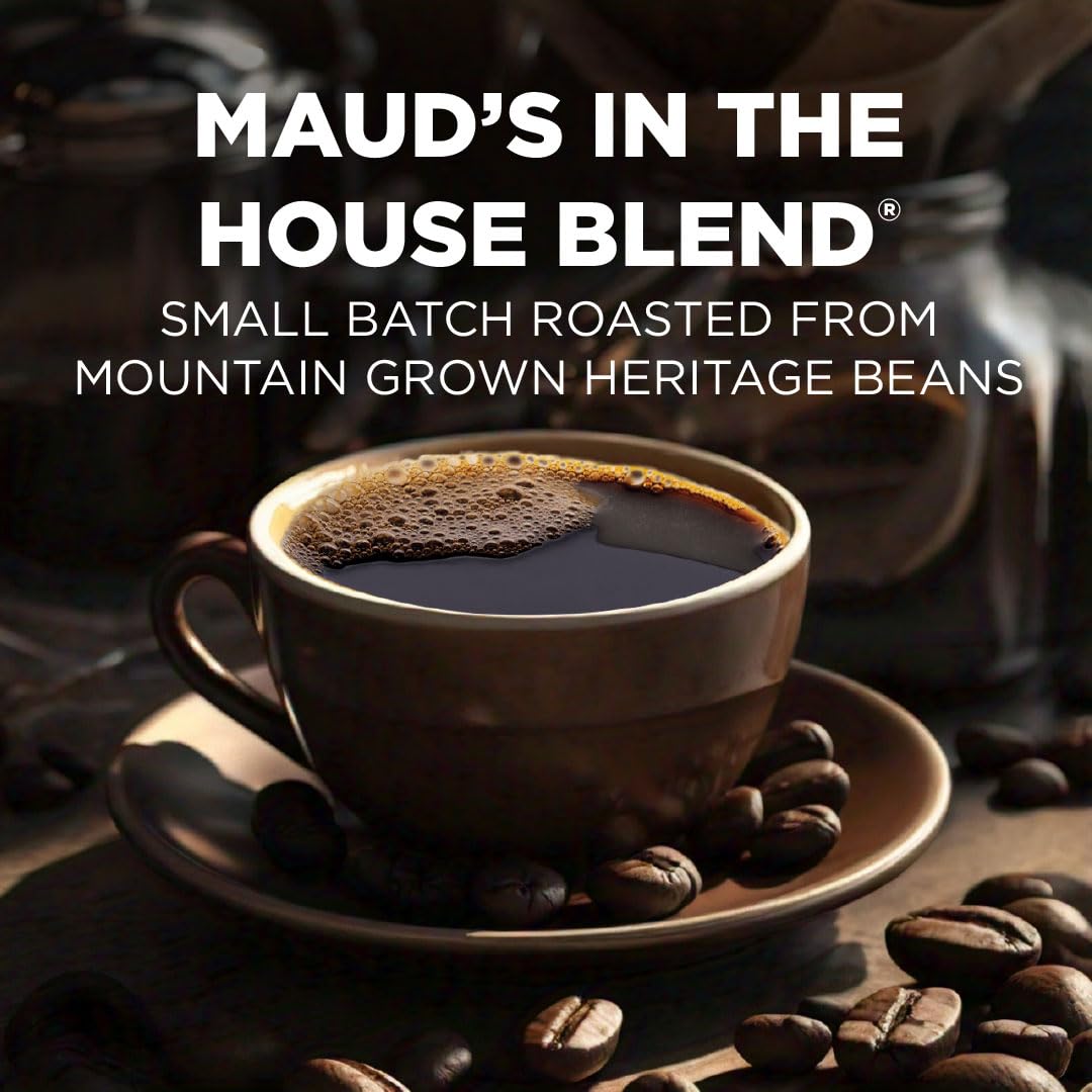 Maud's 100% Arabica coffee pods close-up highlighting quality and aroma.