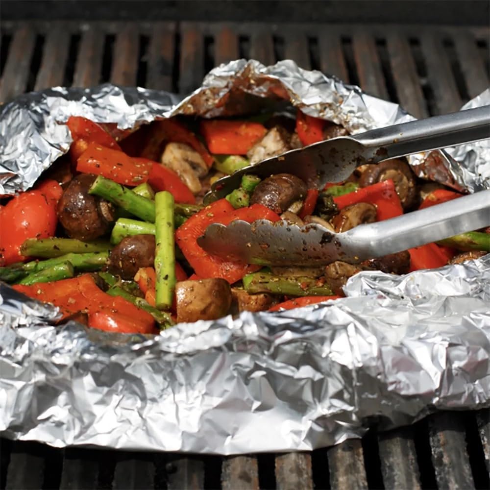 McCormick Garden Vegetable Seasoning, measured scoops for quick flavor boosts.