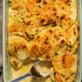 McCormick Gourmet Nutmeg adds warm note to creamy sauces.