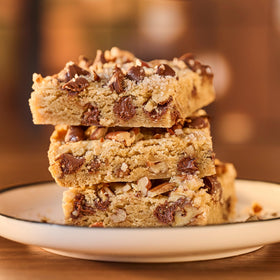 McCormick Butterbeer flavor baking brownies intensifies sweetness and aroma.