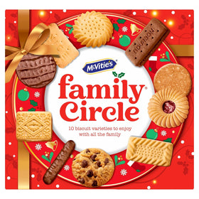 McVitie's Family Circle 400g pack front view, ideal for sharing during tea time