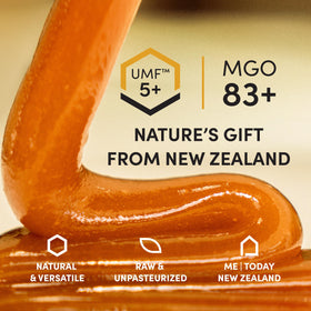 Me Today Manuka Honey texture, creamy and smooth for easy drizzling.