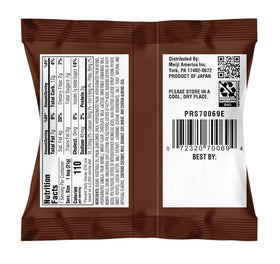 Meiji Chocorooms crème detail highlights rich contrast with crispy bite.