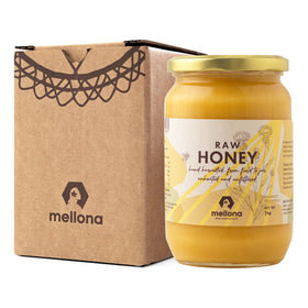 Mellona amber honey with a smooth texture suitable for drizzle on yogurt.