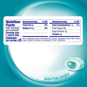 Close-up of Mentos Pure Fresh Wintergreen gum with long-lasting flavor