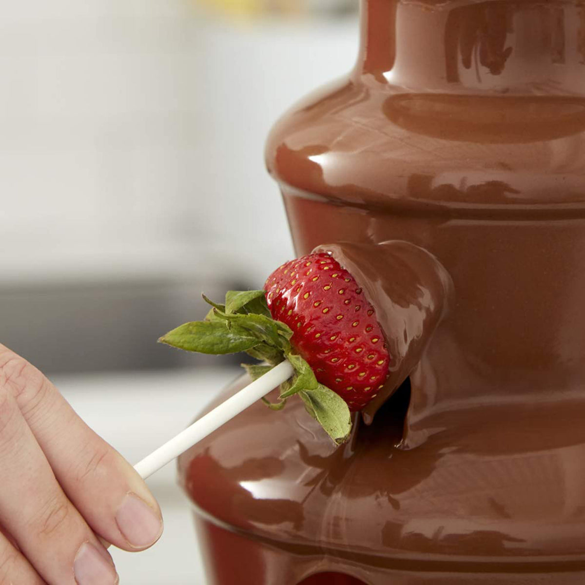 Merckens Cocoa Lite bag close-up, convenient packaging for baking projects.