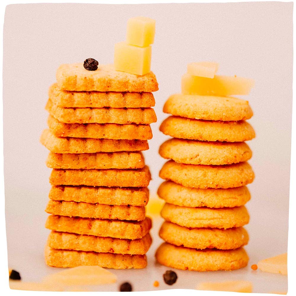 Michel et Augustin party platter crackers on a social table.