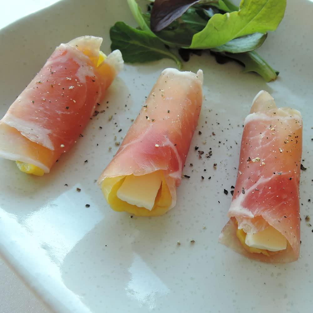 Daikon as sushi roll accompaniment by Michimoto Foods