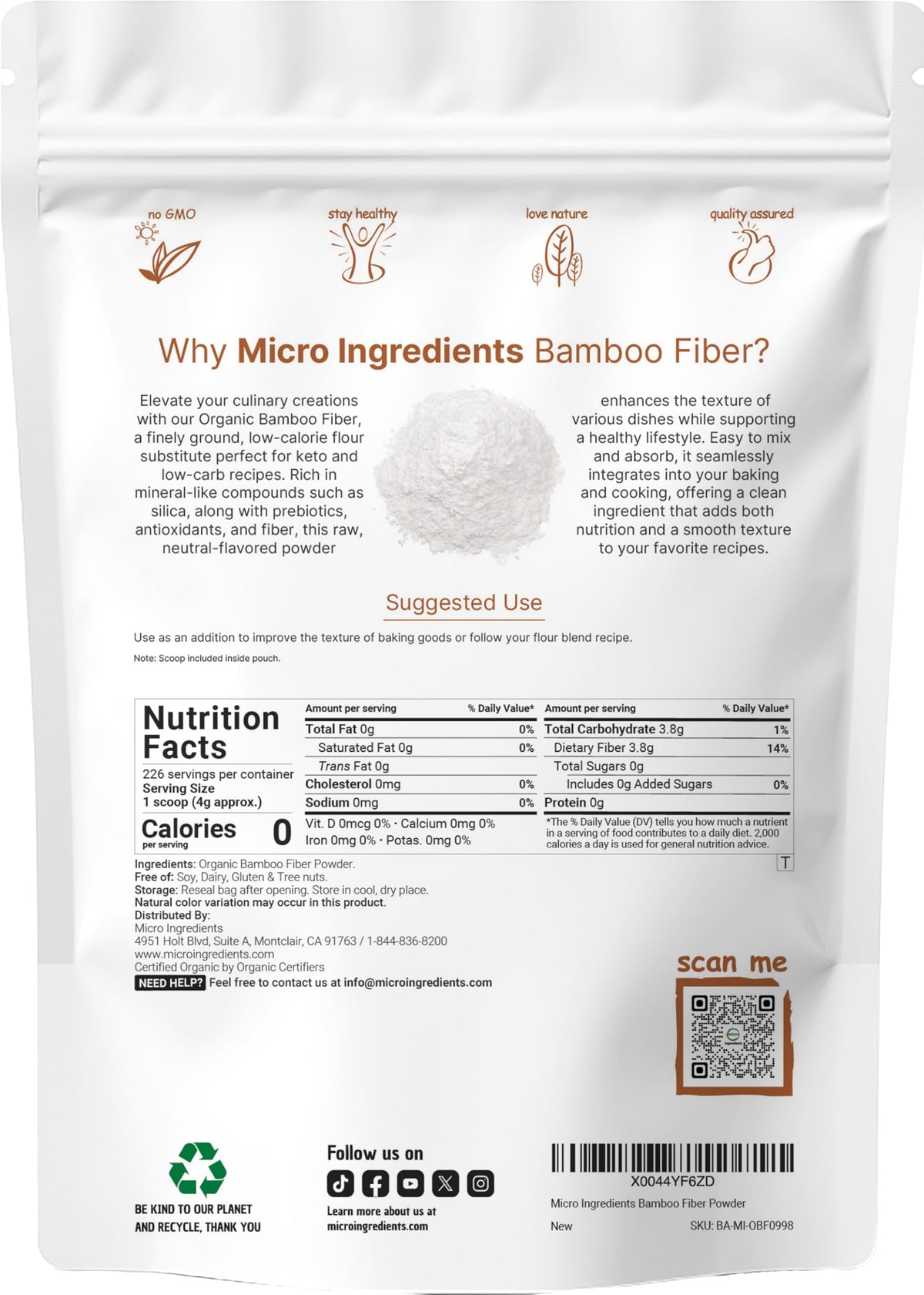 Micro Ingredients bamboo fiber powder scoop inside pouch for easy measurement.