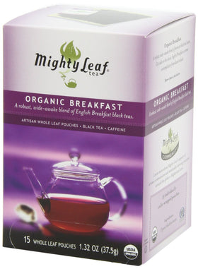 Mighty Leaf iced tea brew over ice for a refreshing afternoon.