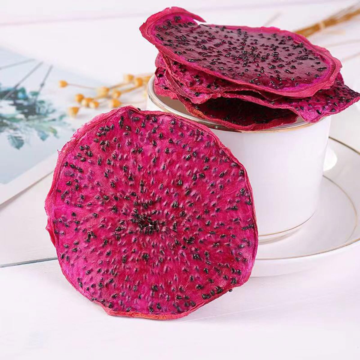 MIHUNTANG dried pitaya fruit pieces sprinkled on oatmeal.