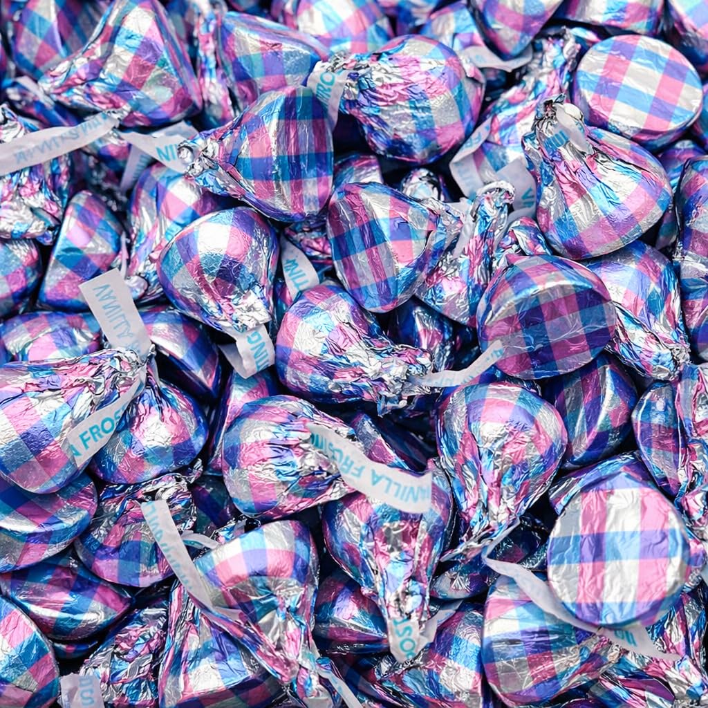 Mindys Goodies Easter milk chocolate kisses with foil wrapping for festive display and gifting