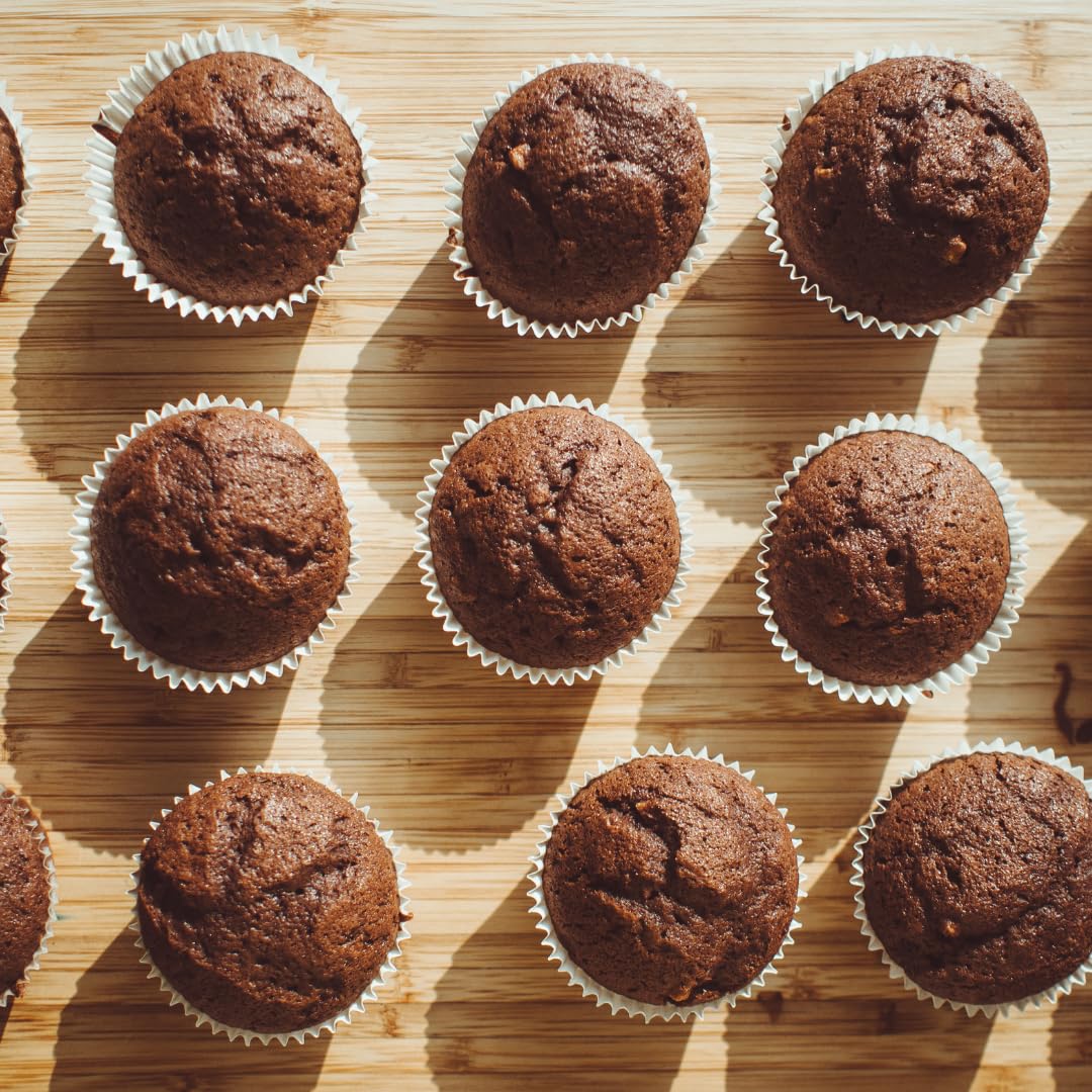 Close-up of Minimalist Baking Powder label highlighting quality for home bakers.