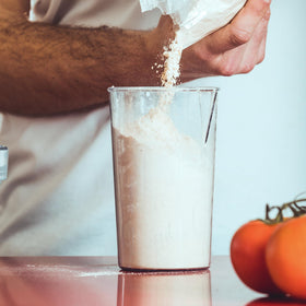 Label close-up highlighting casein protein for sustained use
