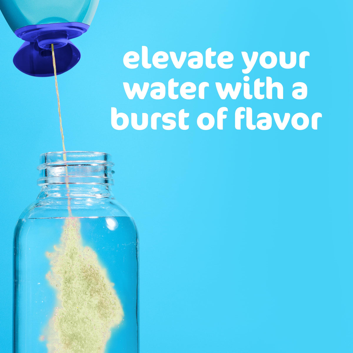 Mio Lemonade enhancer close-up emphasizes natural lemon aroma.