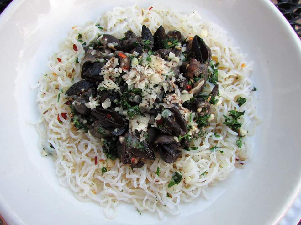 Miracle Noodle ready-to-heat in minutes for busy dinners.