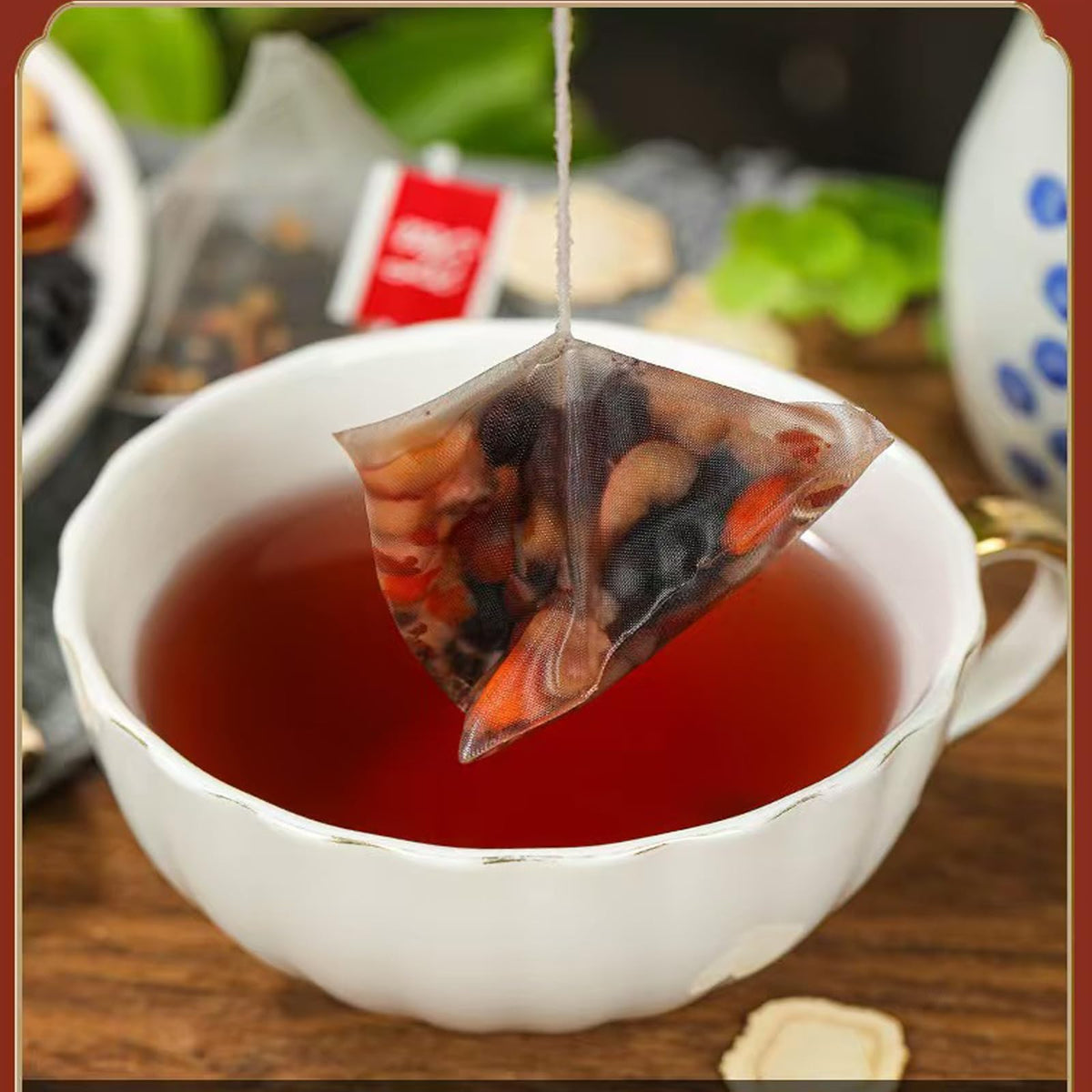 Miss Feel Ginseng Five Treasure Tea ingredients montage features red dates and goji berries.