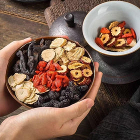 Miss Feel organic Chinese herbal tea conveys natural wellness without artificial additives.