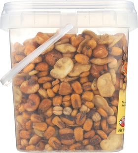Mitica giant crunchy corn kernels provide a satisfying crack and contrast.