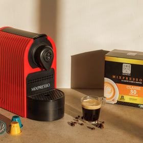 Mixpresso Classe capsules inserted into a Nespresso OriginalLine machine