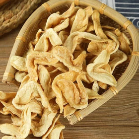 Mkostlich dried soy strips hotpot serving suggests plant-based option.