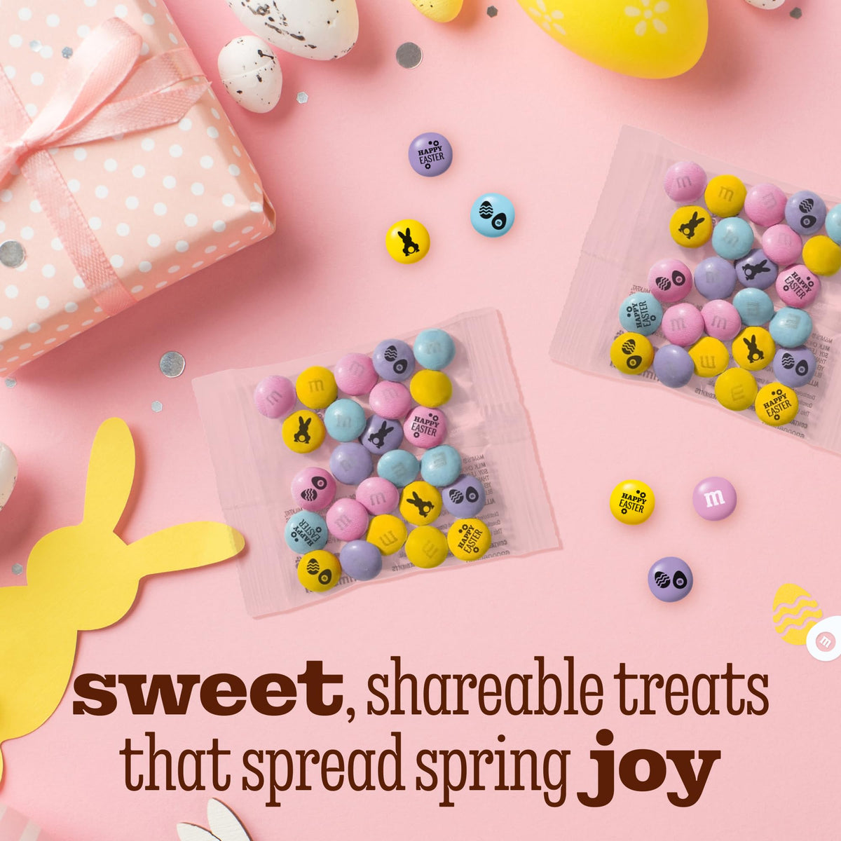 M&M’S World 30-piece candy pack for sharing at parties.