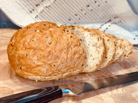 Molibake yeast packet included for easy prep of homemade bread.