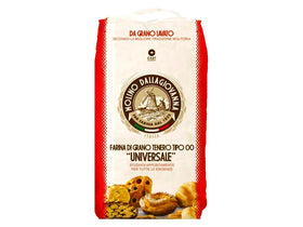 Close up of Universale flour bag ideal for versatile home baking.