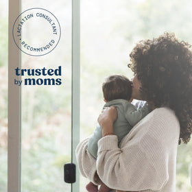 Mommy Knows Best packaging shows minerals like calcium and iron.