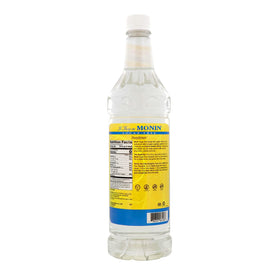 Close-up of Monin Sugar-Free Sweetener in tea, delivering balanced sweetness.