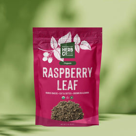 Monterey Bay Herb Co raspberry leaf tea steep demonstration.